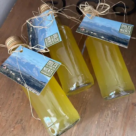 לינה וארוחת בוקר Boutique Dolce Far Niente 3*